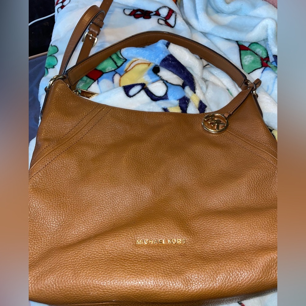 Michael kors brown leather purse
